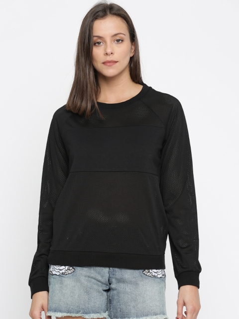 

ONLY Black Top