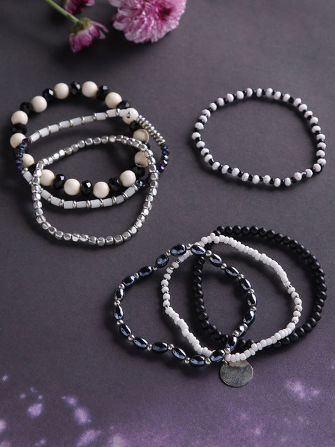 

justpeachy Women 7 Black Handcrafted Silver-Plated Bracelet