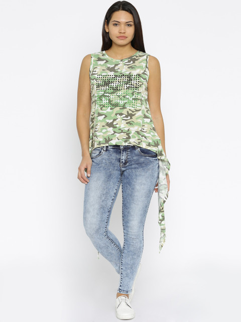 

Deal Jeans Women Green Camouflage Print Top