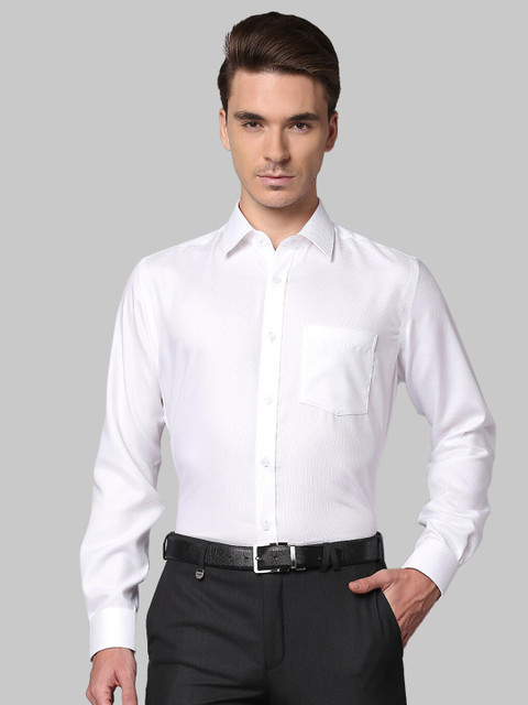 

Park Avenue Men White Solid Cotton Formal Shirt