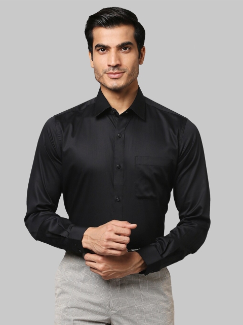 

Raymond Men Black Slim Fit Formal Shirt