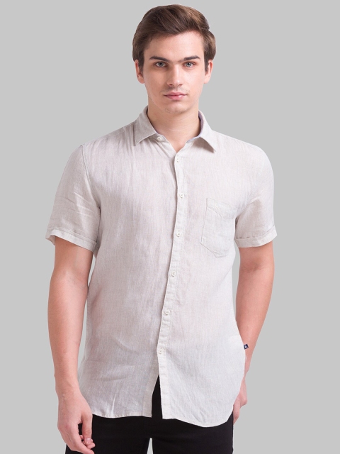 

Parx Men Beige Slim Fit Linen Casual Shirt