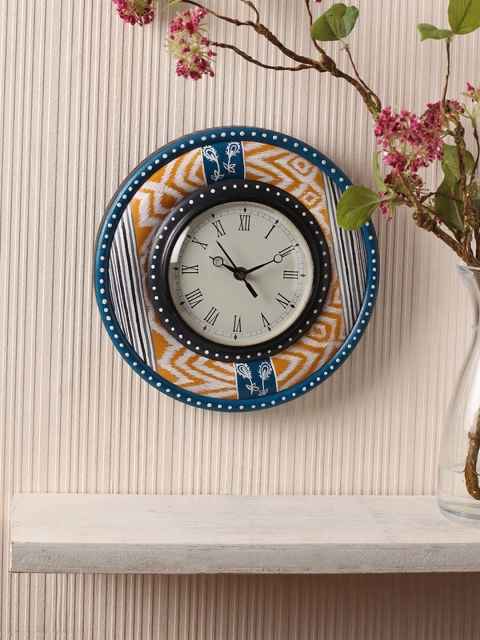 

RANGRAGE White Dial Hand-Painted 22.9 cm Analogue Wall Clock