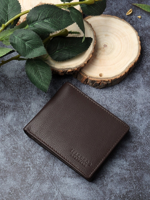 

Teakwood Leathers Men Brown Solid Two Fold Wallet