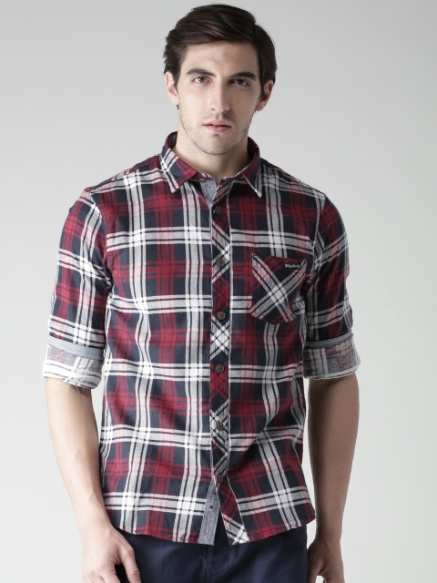 

Tokyo Laundry Men Navy & Red Checked Casual Shirt, Navy blue