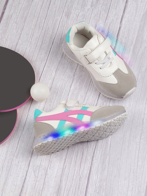 

Jazzy Juniors Boys Pink Woven Design LED Slip-On Sneakers