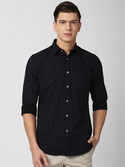 

Van Heusen Sport Men Black Slim Fit Printed Casual Shirt