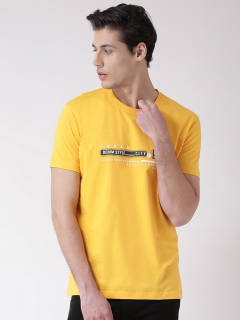 

Club York Men Yellow Typography Printed T-shirt