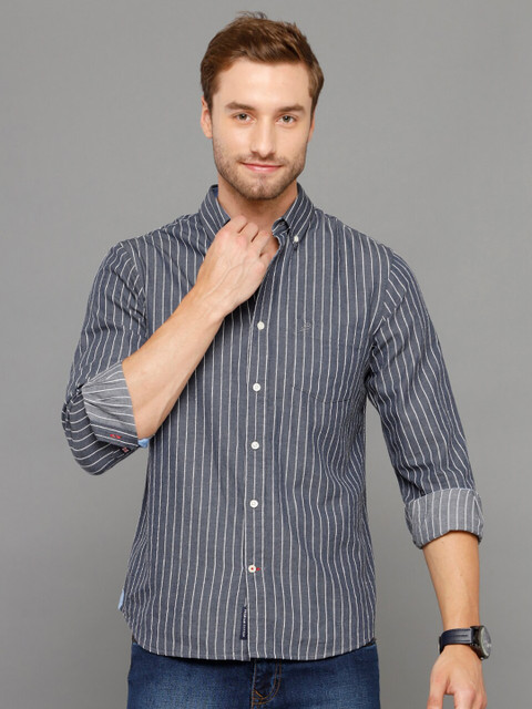 

Double Two Men Grey Smart Regular Fit Striped Cotton Casual Shirt