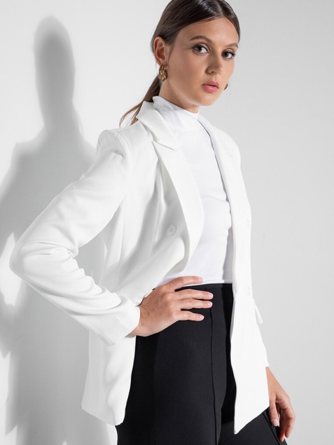 

ZALORA OCCASION Women White Solid Tailored Jacket