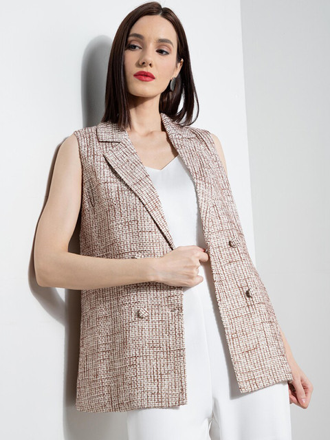 

ZALORA OCCASION Women White & Maroon Self Design Vest Coat
