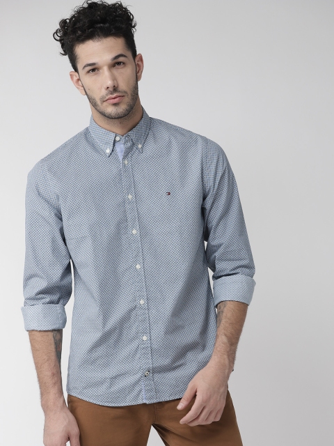 

Tommy Hilfiger Men Blue New York Fit Printed Casual Shirt
