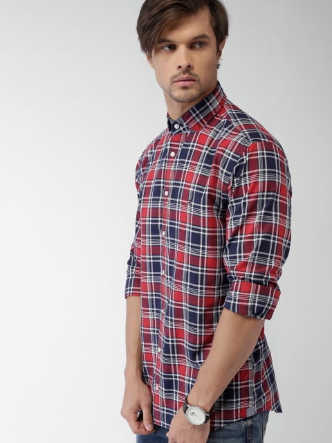 

Tommy Hilfiger Men Red & Navy Checked Casual Shirt