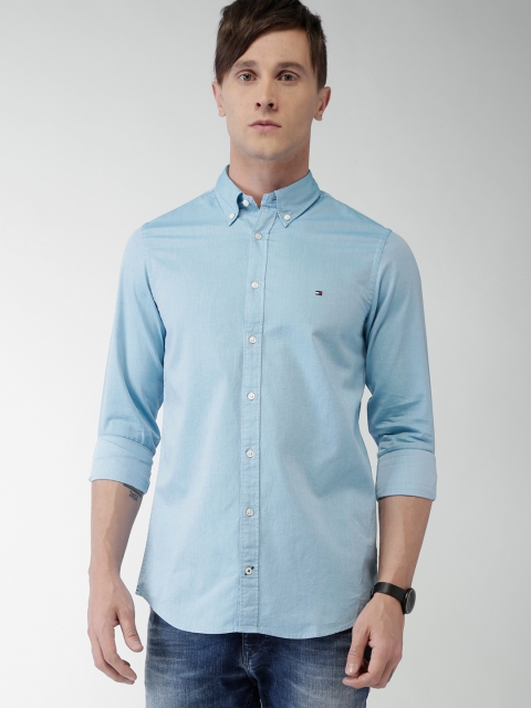 

Tommy Hilfiger Men Blue Slim Fit Casual Shirt