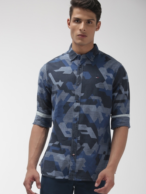 

Tommy Hilfiger Men Navy Printed Casual Shirt, Navy blue