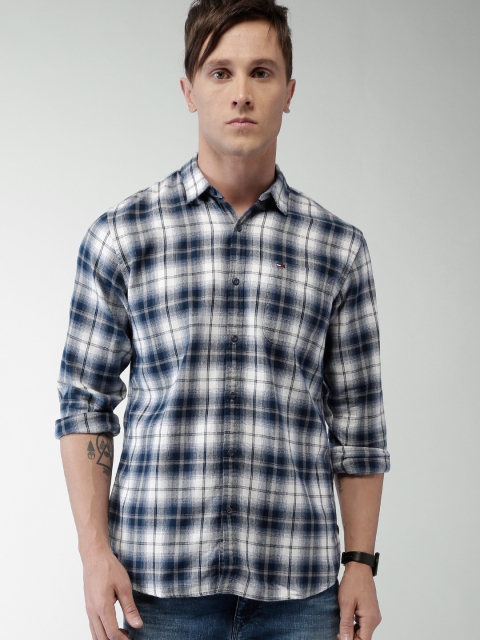 

Tommy Hilfiger Navy & White Checked Regular Fit Casual Shirt, Navy blue