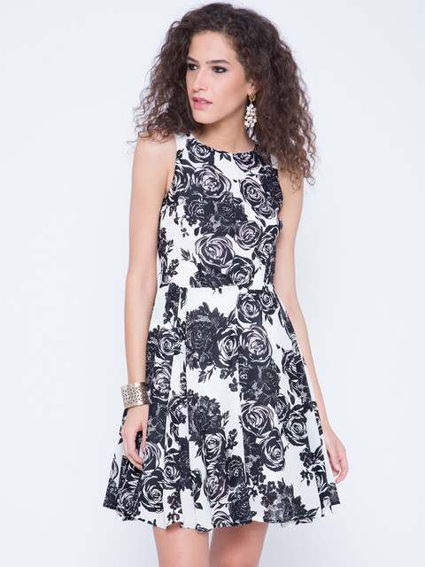 

Tokyo Talkies Women White Floral Print Fit and Flare Dress