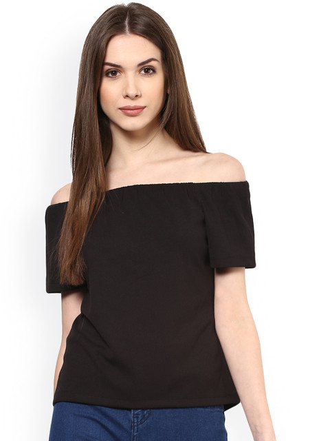 

Harpa Black Off-Shoulder Top