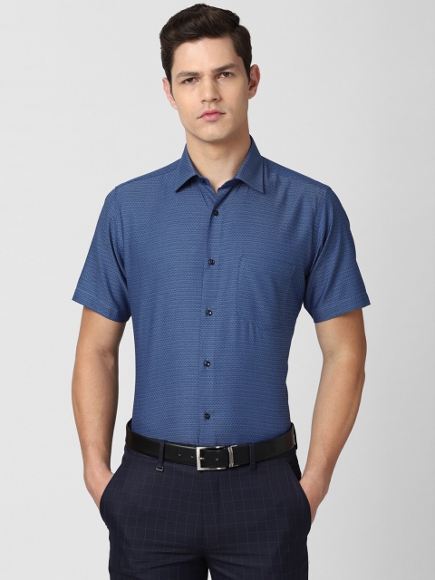 

Van Heusen Men Blue Cotton Formal Shirt