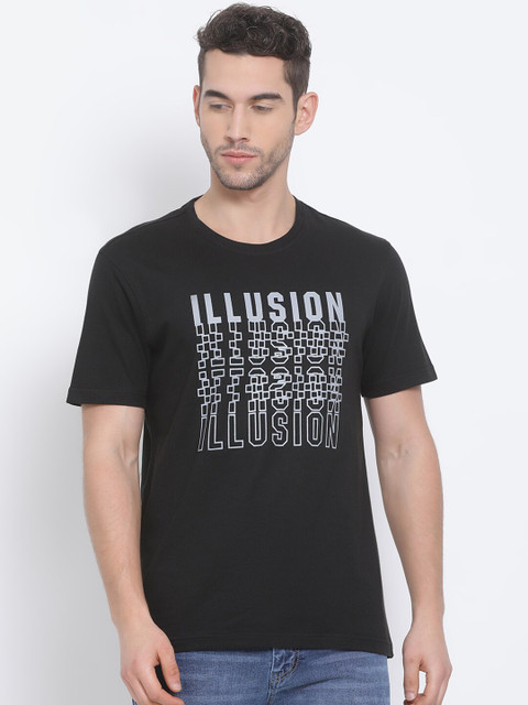 

Club York Men Black & White Typography Printed Cotton T-shirt