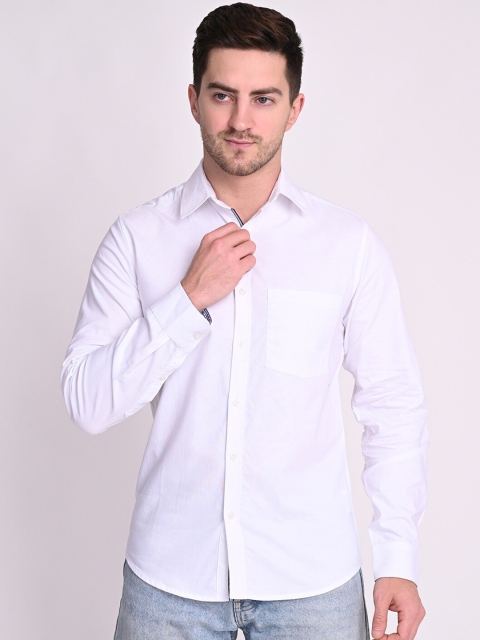 

STROP Men White Relaxed Casual Shirt