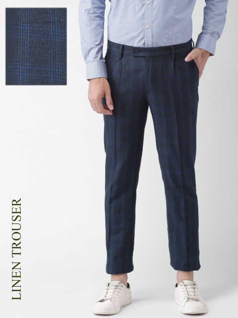 

INVICTUS Men Navy Checked Slim Fit Pleated Formal Trousers, Navy blue