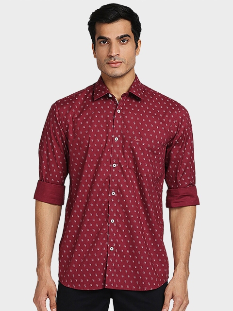 

ColorPlus Men Red Tailored Fit Printed Cotton Casual Shirt