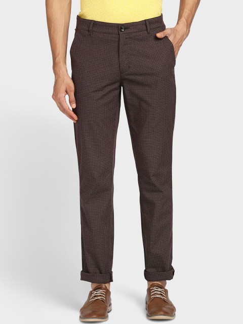 

ColorPlus Men Brown Textured Regular Fit Cotton Trousers