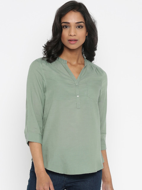 

Vero Moda Green Solid Shirt Style Top