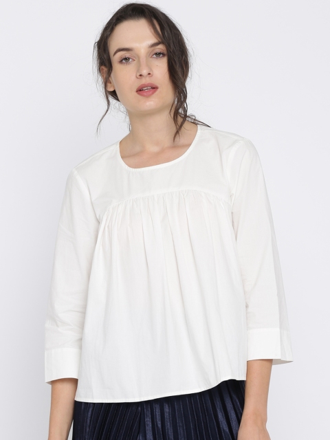 

Vero Moda White Solid Pure Cotton Top