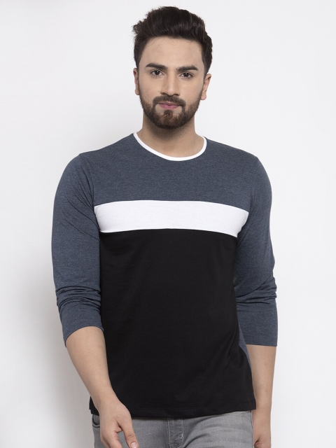 

Kalt Men Black & White Colourblocked T-shirt