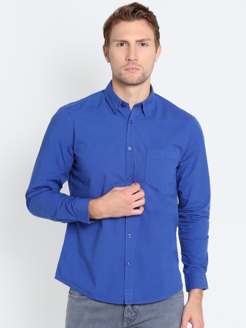 

Pepe Jeans Men Blue Tailored Fit Solid Casual Shirt