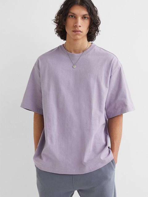 

H&M Men Purple Solid Relaxed Fit Pure Cotton T-shirt