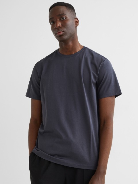 

H&M Men Navy Blue Solid Regular Fit Premium Cotton T-shirt