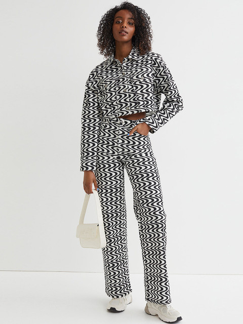 

H&M Women Black Wide Twill Trousers