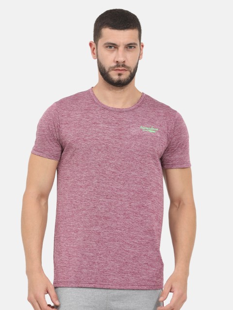 

Masculino Latino Men Maroon Training or Gym T-shirt