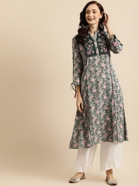 

RANGMAYEE Women Grey Floral Printed Thread Work Liva Kurta