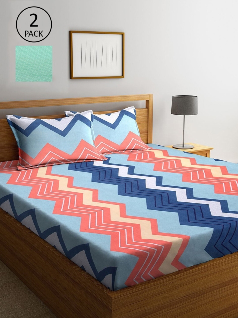 

KLOTTHE Green & Blue Geometric 210 TC 2 King Bedsheet with 4 Pillow Covers
