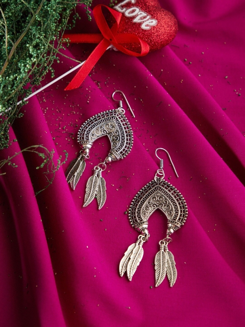 

ZeroKaata Silver-Toned Contemporary Drop Earrings