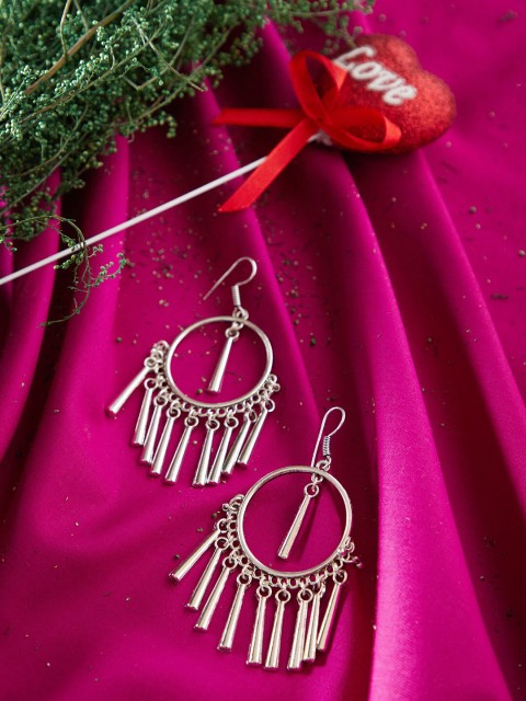 

ZeroKaata Silver-Toned Contemporary Drop Earrings