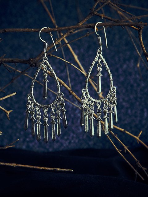 

ZeroKaata Silver-Toned Contemporary Drop Earrings