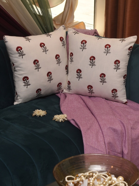 

Dreams White & Maroon Set of 2 Floral Square Cotton Cushion Covers