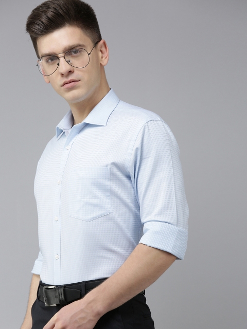

Park Avenue Men Blue Slim Fit Geometric Opaque Self Design Pure Cotton Formal Shirt
