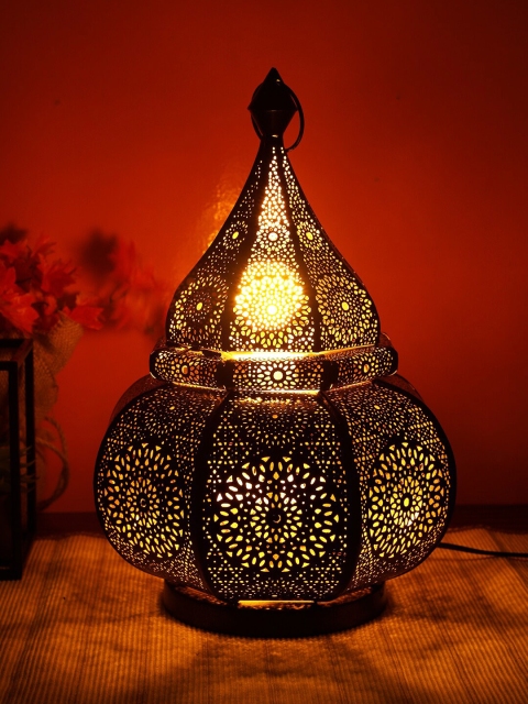 

Aapno Rajasthan Brown Self-Design Metal Moroccan Lantern