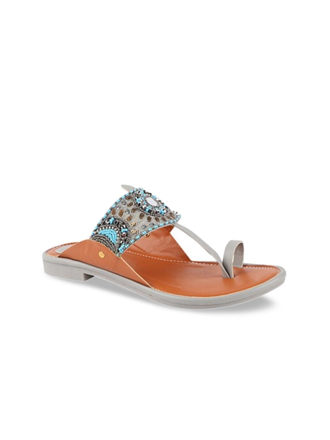 

THE WHITE POLE Women Blue Embellished Leather Ethnic One Toe Flats