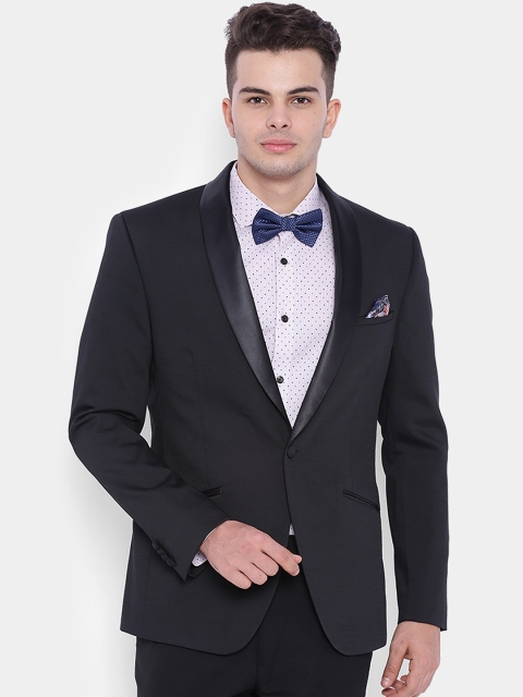 

SUITLTD Black Single-Breasted Regular Fit Tuxedo Blazer