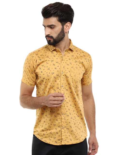

V-Mart Men Beige Standard Printed Casual Shirt