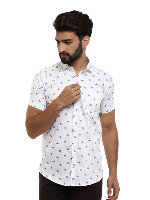 

V-Mart Men White Standard Printed Casual Shirt