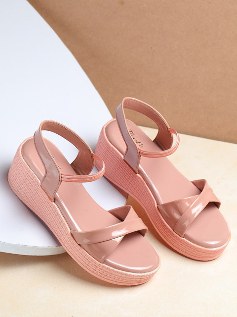 

HASTEN Pink Wedge Sandals with Buckles