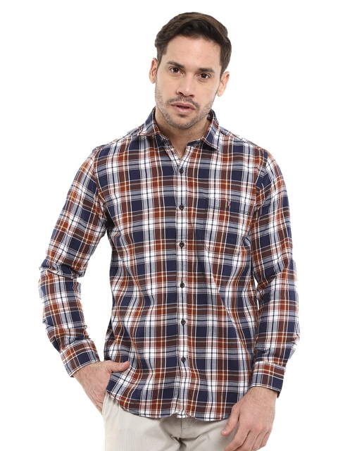 

V-Mart Men Brown Standard Tartan Checks Checked Casual Shirt